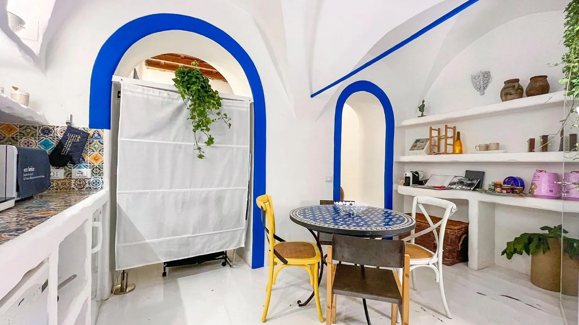 Secret Garden In Campo De' Fiori Apartment Rome Italy
